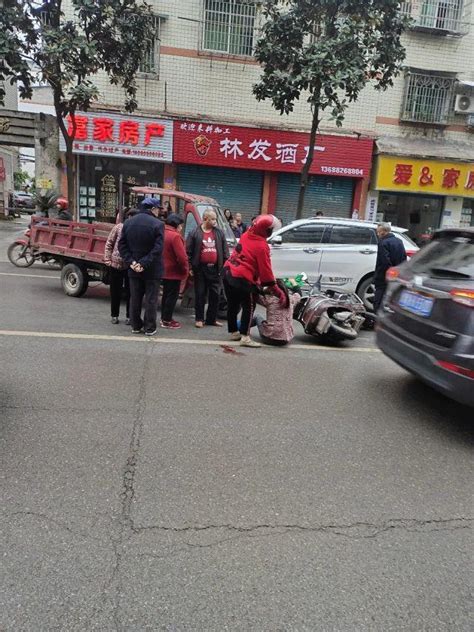 福州一天三起车祸 目击者:车速慢一些可避免悲剧 - 社会 - 东南网