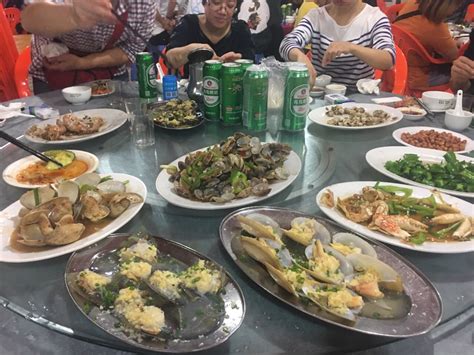 2021潭门港海鲜大排档美食餐厅,2人点了1套，有螃蟹、鱼、墨... 【去哪儿攻略】