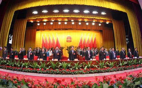 钦州市第四届人民代表大会第三次会议开幕_中国人大网