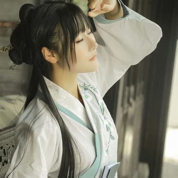 汉服三小姐古风头像女生