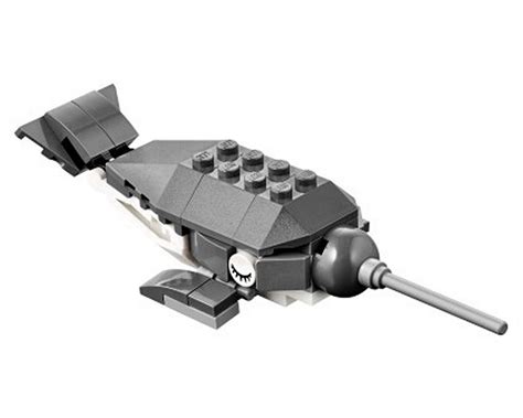 LEGO Set 40239-1 Narwhal (2017 LEGO Brand Store > Monthly Mini Model ...