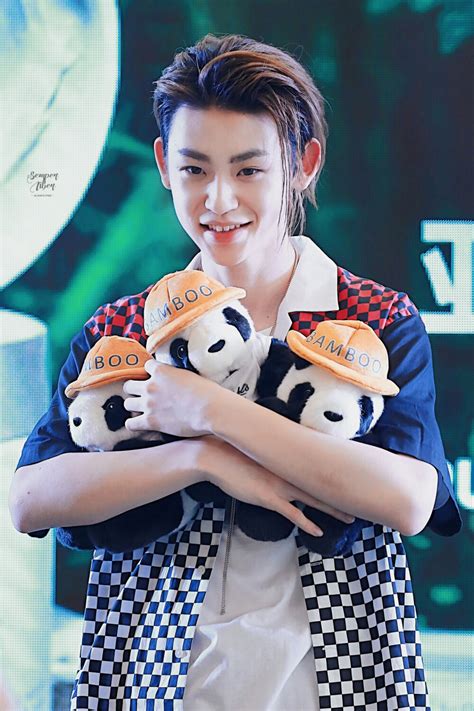 小鬼图片