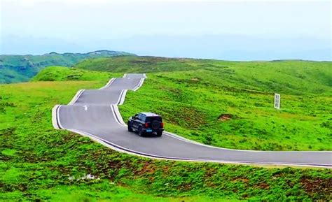 带你去看好玩的景点：贵州毕节阿西里西大草原网红波浪公路 - 必经地旅游网