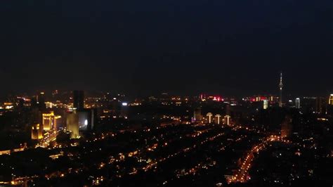 中国天津五大道民园广场和城市天际线航拍视频素材_ID:VCG2215019541-VCG.COM
