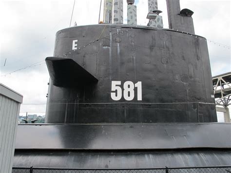 USS Blueback (SS-581) - Photos - English