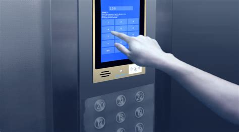 电梯防疫必备神器：免接触感应式电梯按钮！__财经头条