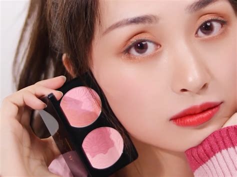 化妆品视频拍摄-标准版_简悦传媒-站酷ZCOOL
