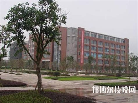 武汉铁路桥梁职业学院2023年报名条件、招生要求、招生对象_技校网
