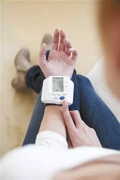 电子血压计如何选？ - 知乎