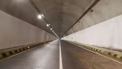 二广高速二连浩特至赛汉塔拉段改扩建公路正式通车_时图_图片频道_云南网