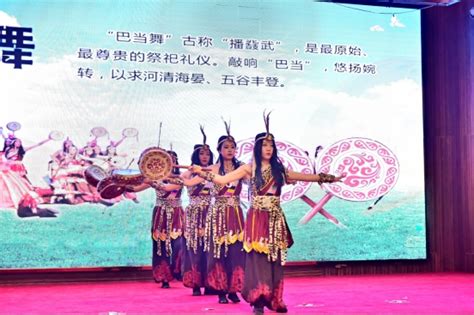 定西文化旅游招商推介会在蓉举行 今夏到定西过一个清凉之旅 - 中国第一时间