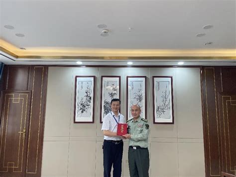 我院教师曹志刚荣获“湖南省国防动员工作先进个人”称号-长沙航空职业技术学院