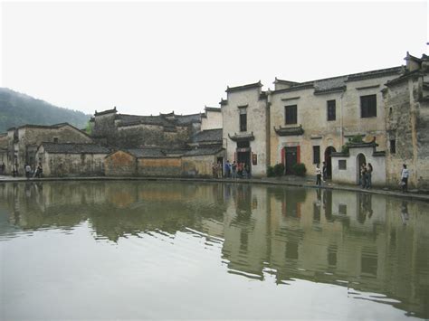 Visit Hongcun Ancient Village: 2024 Hongcun Ancient Village, Huangshan ...