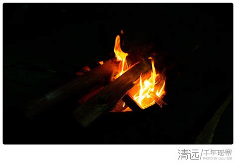 木炭火 火焰 火 火苗 |摄影|产品摄影|tongtongoq - 原创作品 - 站酷 (ZCOOL)