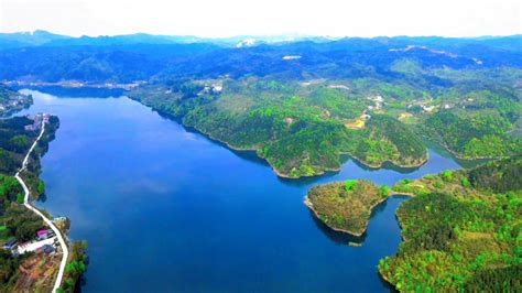 长江、黄河流域生态系统服务变化及权衡协同关系研究