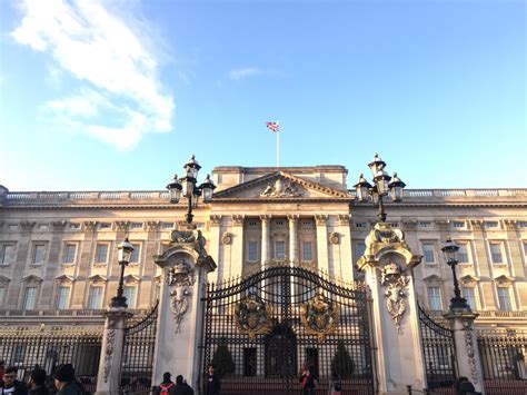 英国白金汉宫游览攻略-优越留学