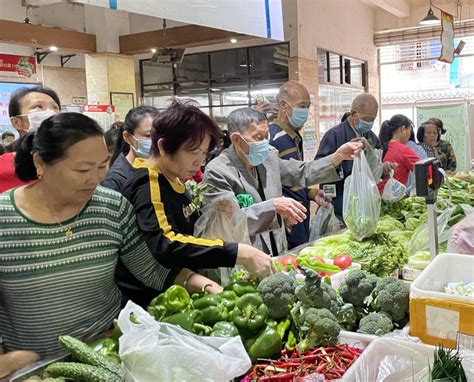 海口市美兰区3家农贸市场五种蔬菜销售3.5元/斤凤凰网海南_凤凰网