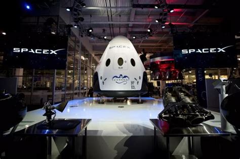 NASA将选择SpaceX负责登月计划|NASA|飞船|SpaceX_新浪科技_新浪网