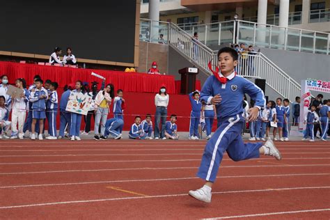 用奔跑方式为全民健身打卡 战马2020湘江马拉松赛今日鸣枪开跑 - 体育资讯 - 新湖南