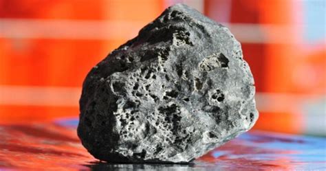 陨石成为陨石的全部过程
