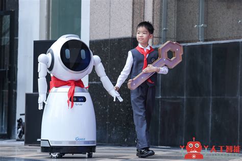 专访上海人工智能研究院CTO：探索新基建下的AI技术落地_科学湃_澎湃新闻-The Paper
