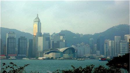 香港新政表示：投资者入境计划投资额为3000万美元起。如果是你，你愿意拿三千万换一个香港身份吗？ - 知乎