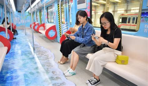 “6·26国际禁毒日——共享绿色健康无毒人生”主题活动走进青年路地铁站-千龙网·中国首都网