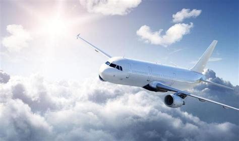 民航飞机的飞行高度和速度分别是多少？民航飞机上有几个发动机？_法库传媒网