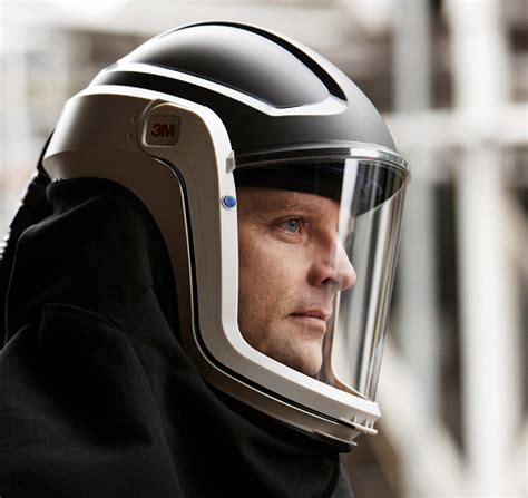 当头盔配备了安全气囊会是怎样的体验？Airoh 气囊概念头盔全球首发-摩托装备-春风行摩托车之家