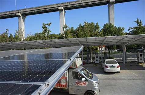 上海首座光储充一体化电动汽车充电站启用 一度电1.98元_凤凰网汽车_凤凰网