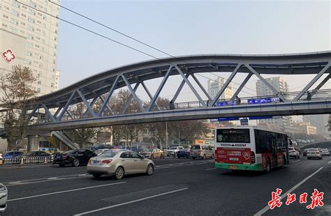 广州开源大道人行天桥工程施工部分道路将围蔽施工- 广州本地宝