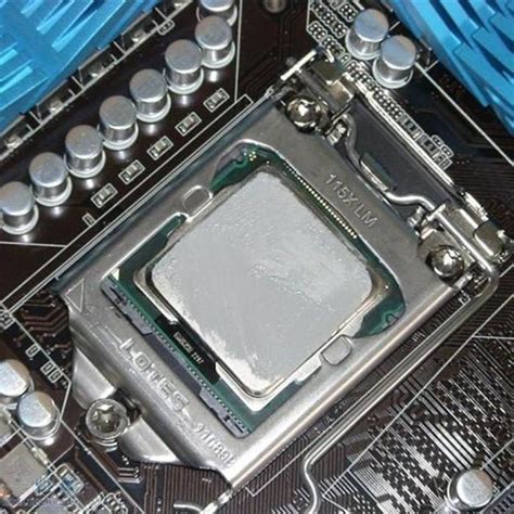 为什么CPU越来越多地采用硅脂而不是焊锡散热？ - 知乎
