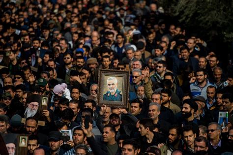 美国炸死伊朗将军，印巴穆斯林同日爆发示威游行