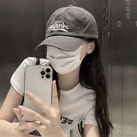 温温子图片