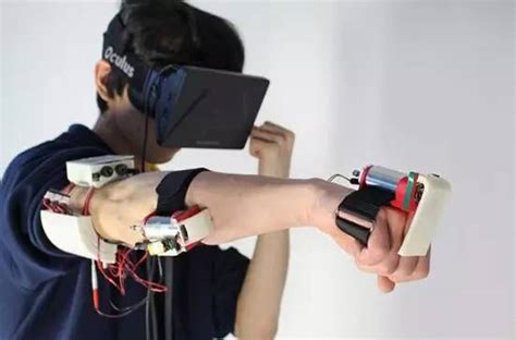 【人机交互项目 II】 穿戴式VR技术在教育中的应用-物联网体感大数据实验室