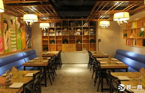 广州LOFT风格餐饮店设计装修 一道光小龙虾餐厅|空间|室内设计|办公室装修lily - 原创作品 - 站酷 (ZCOOL)