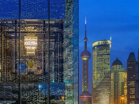 浦东新区开发开放三十年，上海酒店从这里走向世界|界面新闻 · 旅行