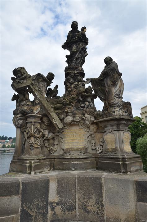 捷克布拉格查理大桥上的雕塑-中关村在线摄影论坛