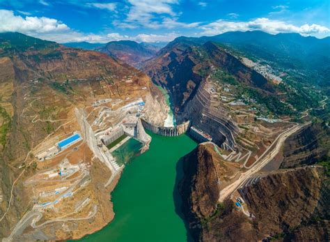 全球在建最大水电站白鹤滩：300米级高拱坝抗震参数世界第一 ...