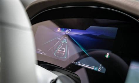 奔驰发布全新车机交互系统！1.4米大屏，拥有人工智能学习能力-新浪汽车