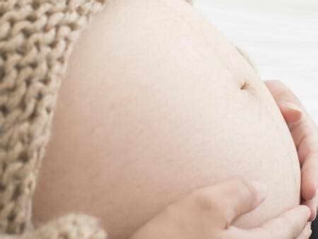 妊娠纹是什么 孕期怎样预防妊娠纹的出现_知秀网