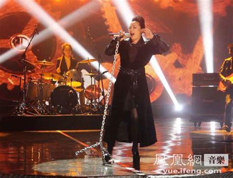 黄绮珊压轴中韩歌会 获两国电视台领导高度评价_音乐频道_凤凰网