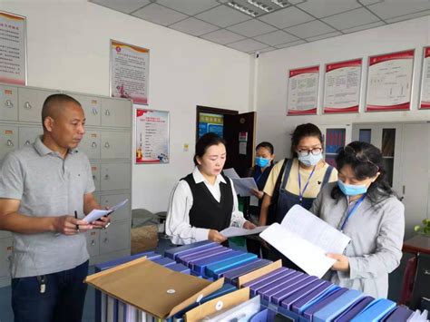 郑州市民政局对梧桐办事处低保家庭进行入户调查-大河报网