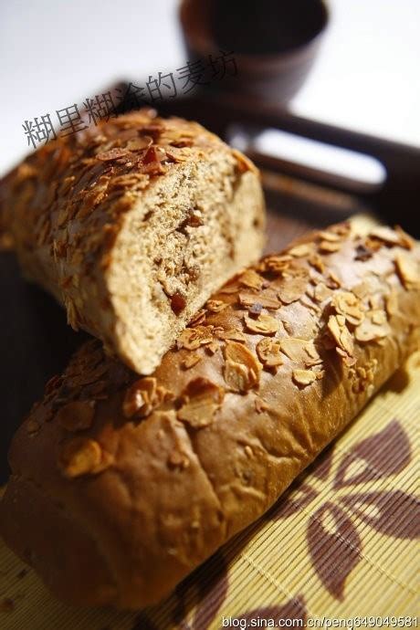 【杂粮面包的做法步骤图，杂粮面包怎么做好吃】面包朋福东_下厨房