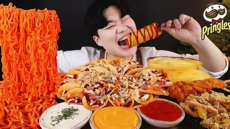 韩国吃播声控！香辣火鸡面 薯片披萨 香肠热狗，吃得太欢了！