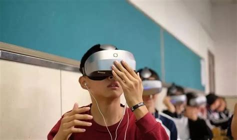 vr在教育的发展状况：VR教育将成为VR行业最快落地变现方式_职教新闻精选资料 - 100唯尔职业教育智慧实训云平台