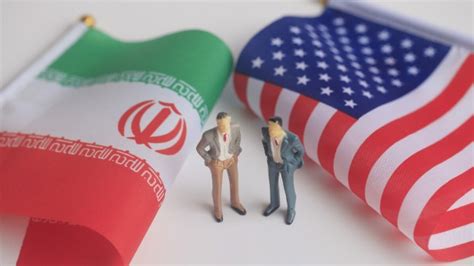 伊朗一夜之间乱了：美国为什么把伊朗当成了死敌？|示威|伊朗|死敌_新浪新闻
