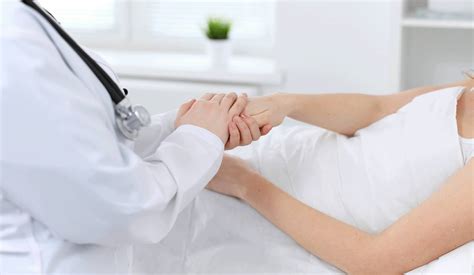 乳腺癌容易盯上的几种人知道这些早预防-哈尔滨冰城健康体检中心