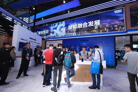 读创--深圳十大行业5G智慧升级，深圳年内实现移动5G连片覆盖