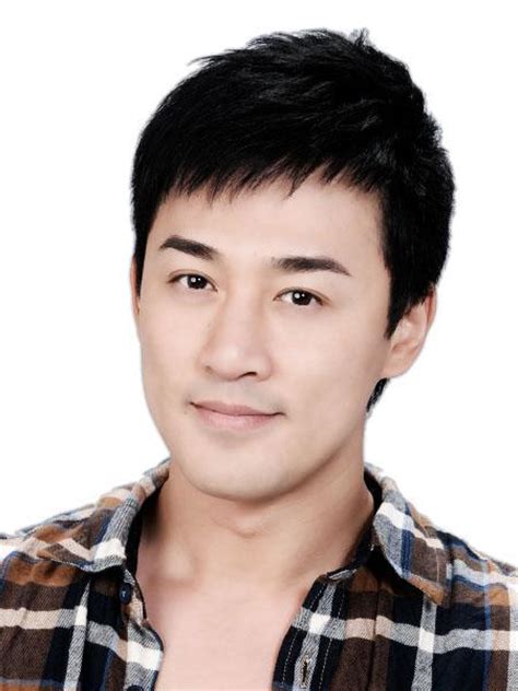 林峰强调签约首选TVB 短期不会组公司-搜狐娱乐